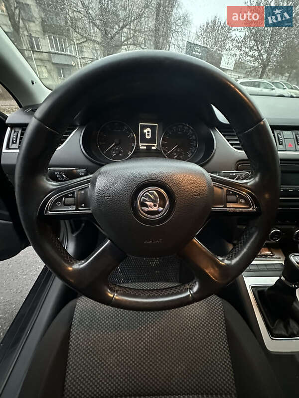 Лифтбек Skoda Octavia 2013 в Полтаве