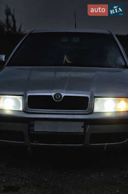 Лифтбек Skoda Octavia 2003 в Хмельницком