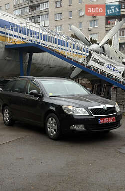 Универсал Skoda Octavia 2011 в Луцке