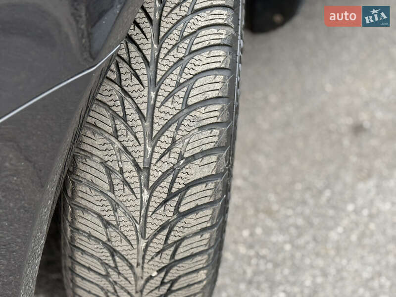 Лифтбек Skoda Octavia 2009 в Виннице