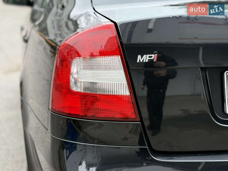 Лифтбек Skoda Octavia 2009 в Виннице