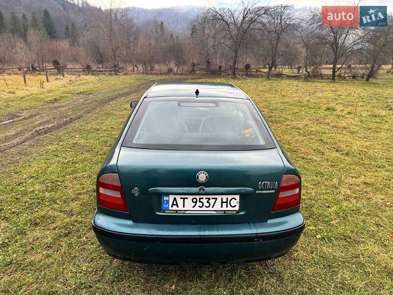 Ліфтбек Skoda Octavia 1999 в Косові