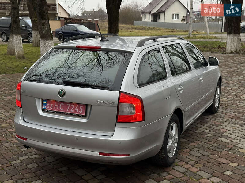 Универсал Skoda Octavia 2012 в Тячеве фото 16 Универсал Skoda Octavia 2012 в Тячеве