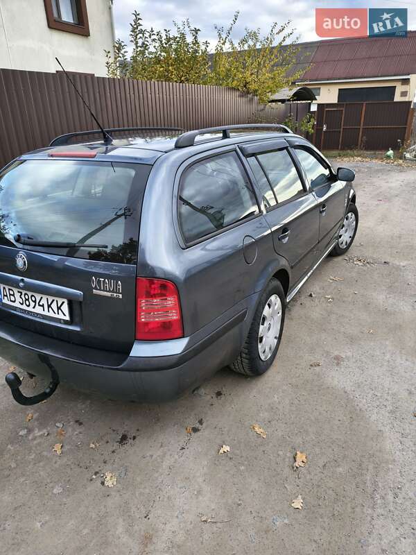 Универсал Skoda Octavia 2003 в Виннице