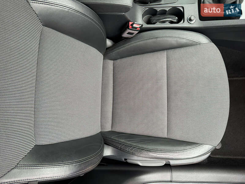 Универсал Skoda Octavia 2017 в Ровно фото 38 Универсал Skoda Octavia 2017 в Ровно