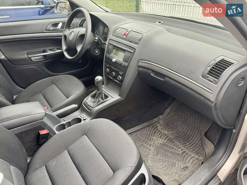 Лифтбек Skoda Octavia 2008 в Киеве фото 15 Лифтбек Skoda Octavia 2008 в Киеве
