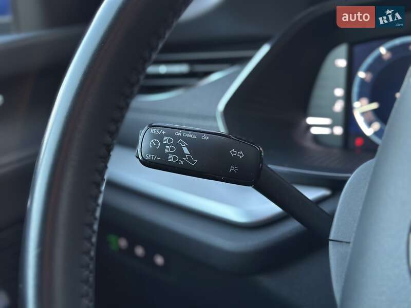 Универсал Skoda Octavia 2021 в Киеве