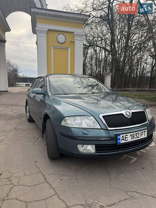 Лифтбек Skoda Octavia 2005 в Желтых Водах
