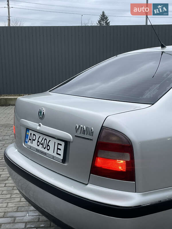 Лифтбек Skoda Octavia 1997 в Черкассах