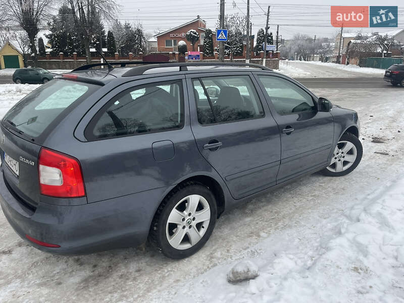 Универсал Skoda Octavia 2009 в Житомире