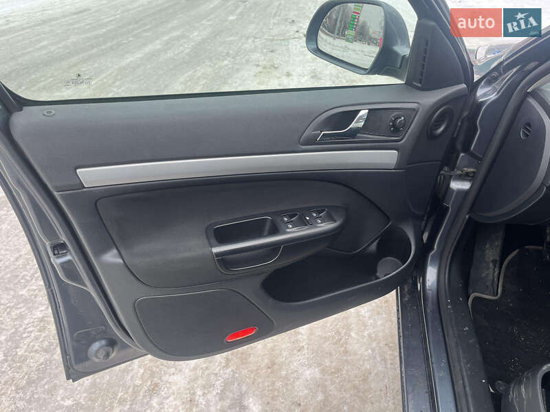 Универсал Skoda Octavia 2009 в Житомире