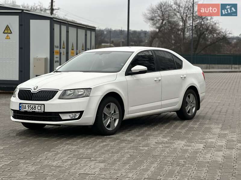 Лифтбек Skoda Octavia 2013 в Кропивницком