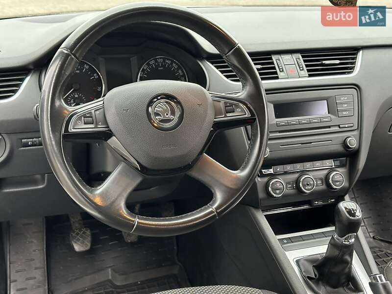 Лифтбек Skoda Octavia 2013 в Кропивницком