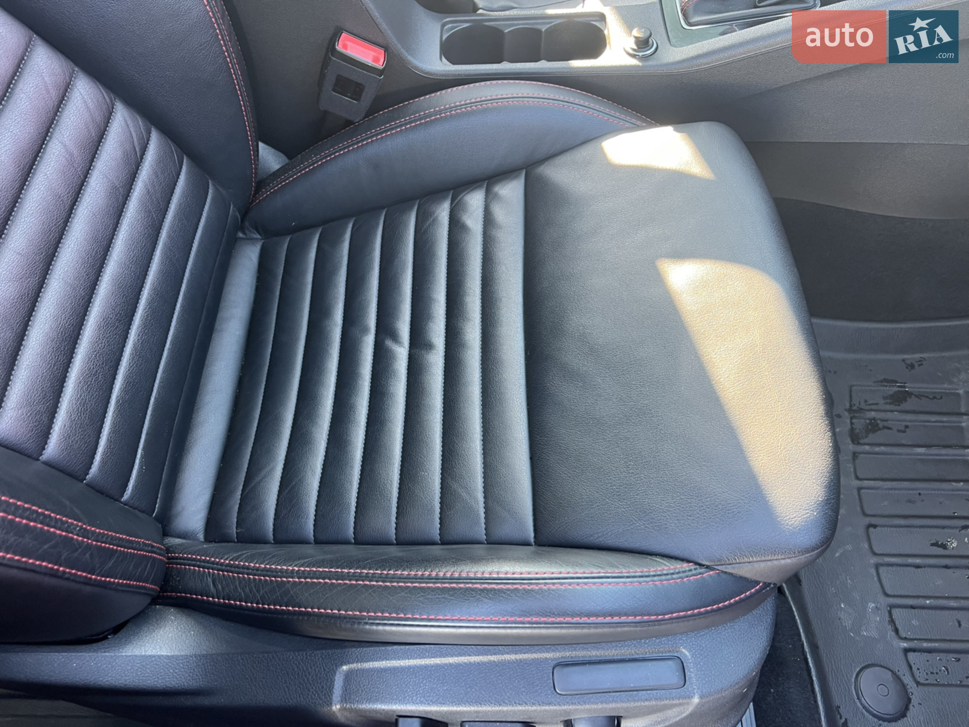 2015 Skoda Octavia - мініатюра 28