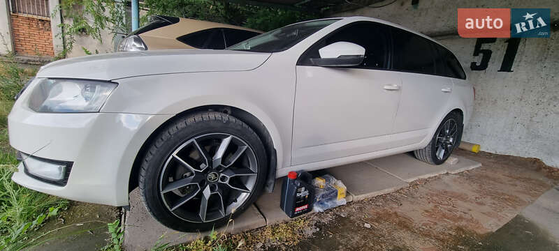 Универсал Skoda Octavia 2014 в Днепре