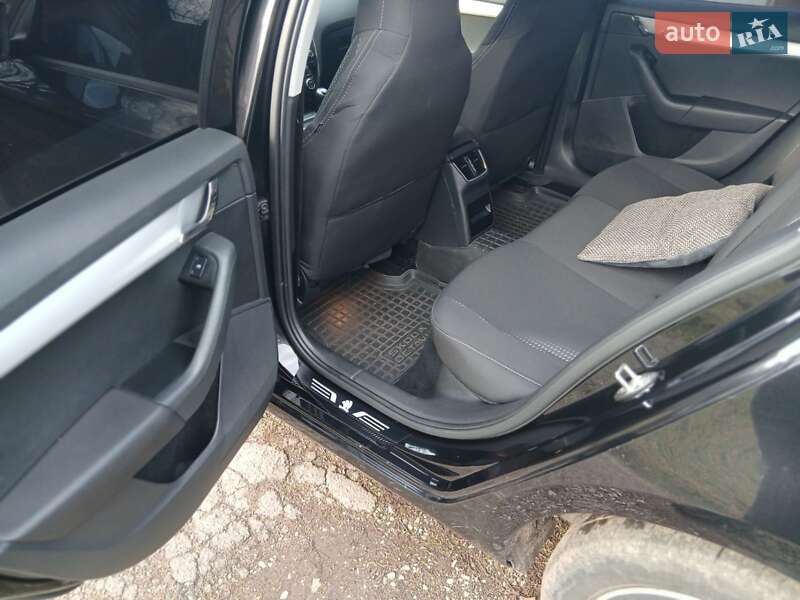 Универсал Skoda Octavia 2016 в Полтаве