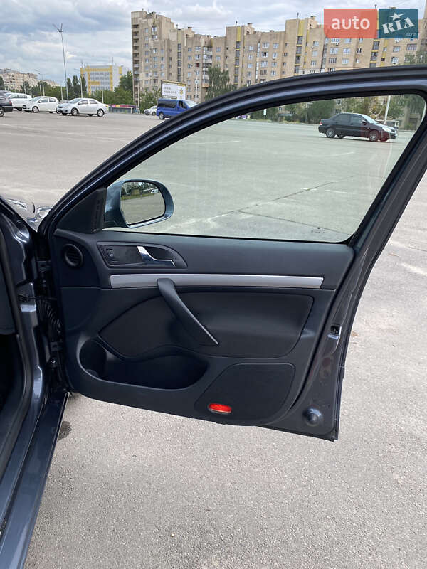 Универсал Skoda Octavia 2009 в Киеве фото 19 Универсал Skoda Octavia 2009 в Киеве