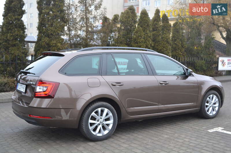 Універсал Skoda Octavia 2019 в Тернополі