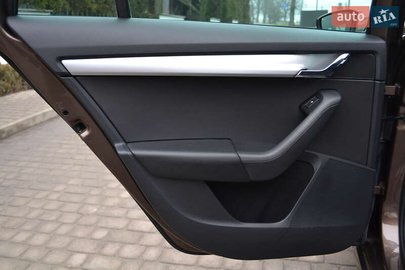 Універсал Skoda Octavia 2019 в Тернополі