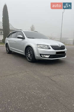 Универсал Skoda Octavia 2015 в Хмельницком