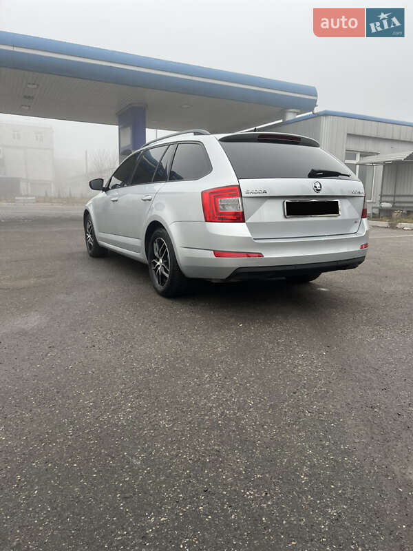 Універсал Skoda Octavia 2015 в Хмельницькому