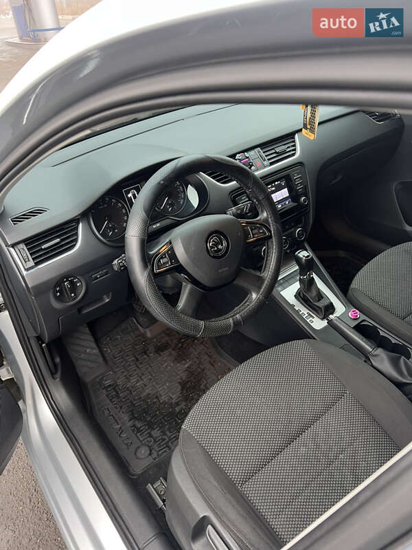 Універсал Skoda Octavia 2015 в Хмельницькому