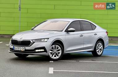Ліфтбек Skoda Octavia 2022 в Києві