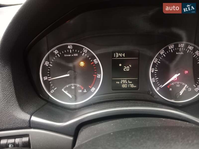 Універсал Skoda Octavia 2009 в Житомирі