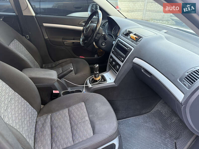 Универсал Skoda Octavia 2010 в Ивано-Франковске