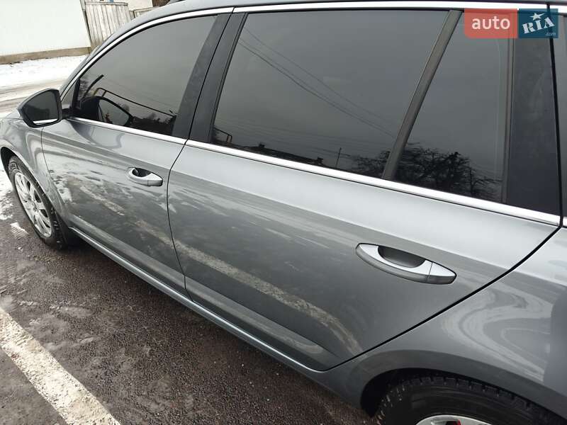 Универсал Skoda Octavia 2013 в Коростене