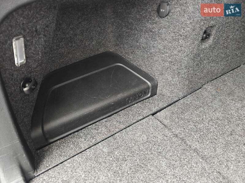 Универсал Skoda Octavia 2013 в Коростене