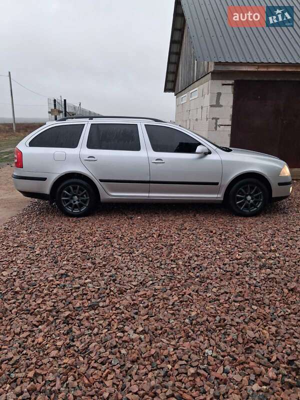 Універсал Skoda Octavia 2008 в Березному