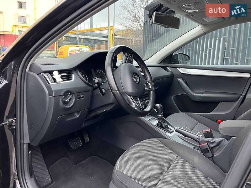Универсал Skoda Octavia 2016 в Киеве фото 8 Универсал Skoda Octavia 2016 в Киеве