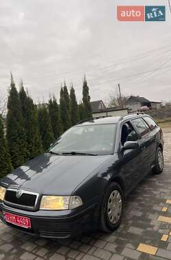 Універсал Skoda Octavia 2009 в Полтаві