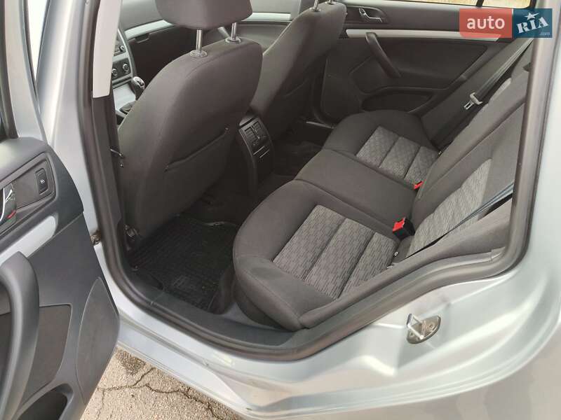 Універсал Skoda Octavia 2010 в Миргороді фото 31 Універсал Skoda Octavia 2010 в Миргороді