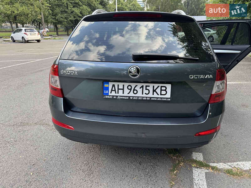 Універсал Skoda Octavia 2016 в Софіївській Борщагівці