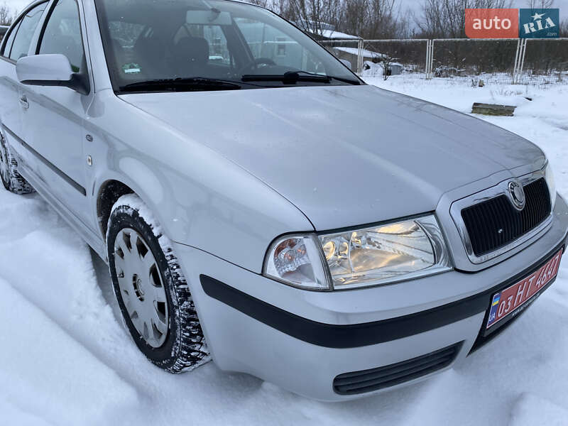 Лифтбек Skoda Octavia 2005 в Ахтырке