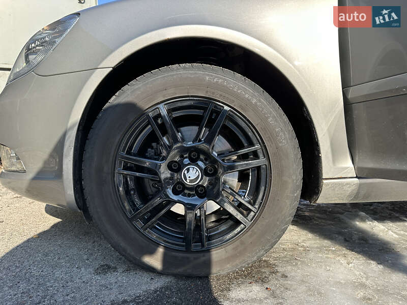 Универсал Skoda Octavia 2009 в Полтаве