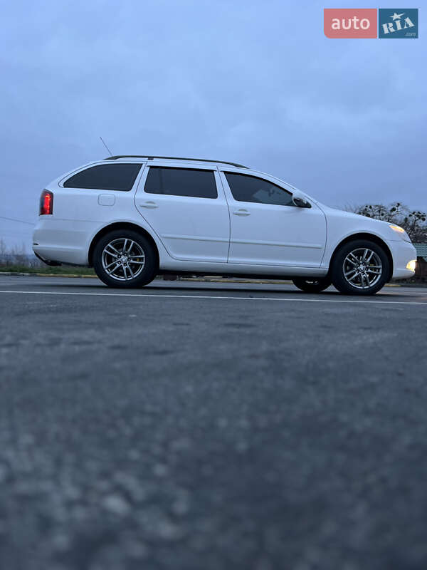 Універсал Skoda Octavia 2012 в Хмельницькому