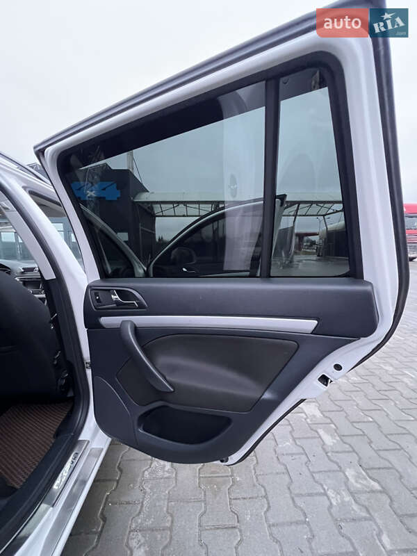 Універсал Skoda Octavia 2012 в Хмельницькому