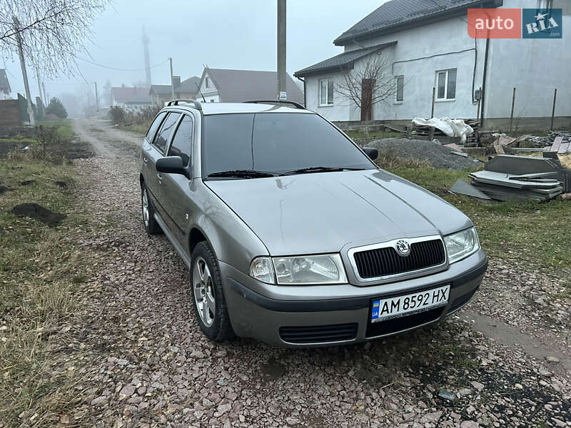 Універсал Skoda Octavia 2007 в Житомирі