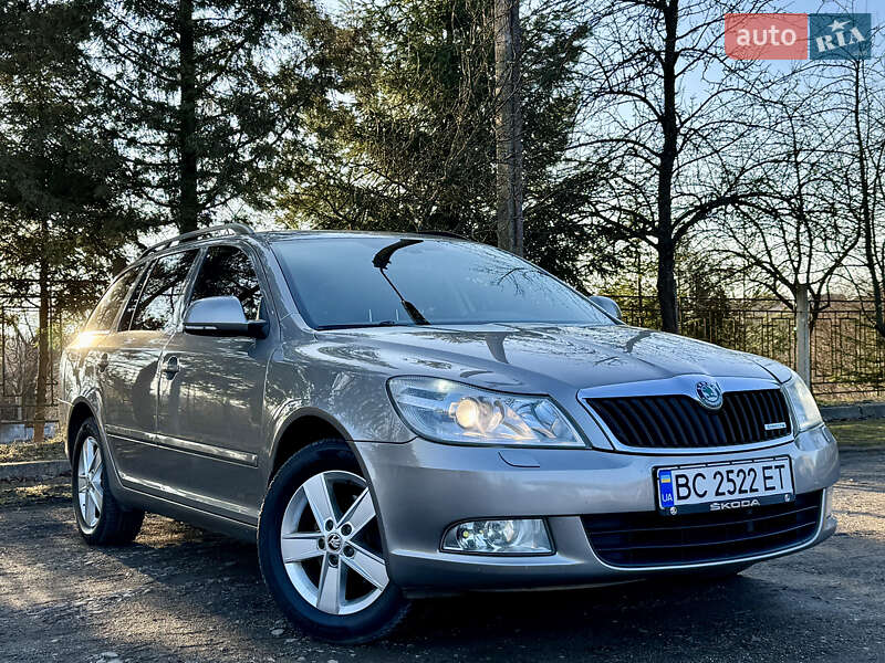Skoda Octavia 2011