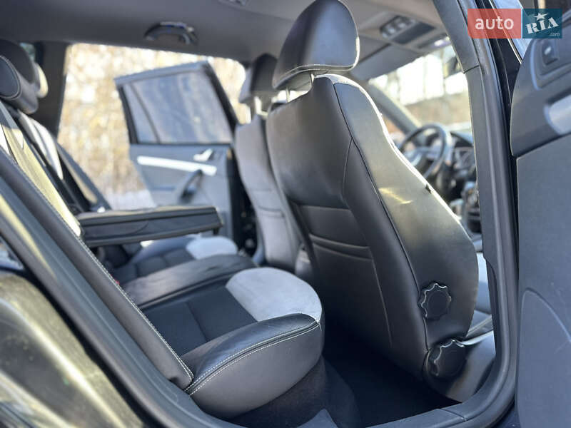 Универсал Skoda Octavia 2011 в Коростене