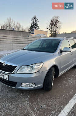 Универсал Skoda Octavia 2009 в Ровно