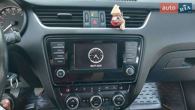 Универсал Skoda Octavia 2014 в Бердичеве