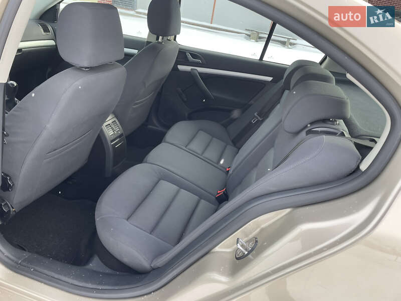 Лифтбек Skoda Octavia 2006 в Виннице фото 29 Лифтбек Skoda Octavia 2006 в Виннице