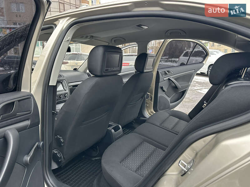 Лифтбек Skoda Octavia 2009 в Виннице