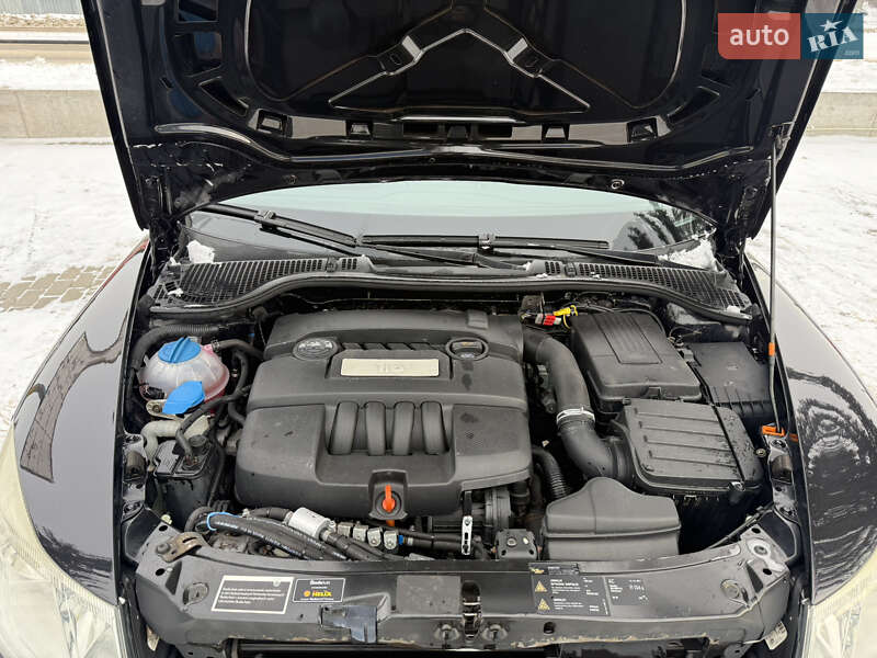 Лифтбек Skoda Octavia 2009 в Корсуне-Шевченковском фото 9 Лифтбек Skoda Octavia 2009 в Корсуне-Шевченковском