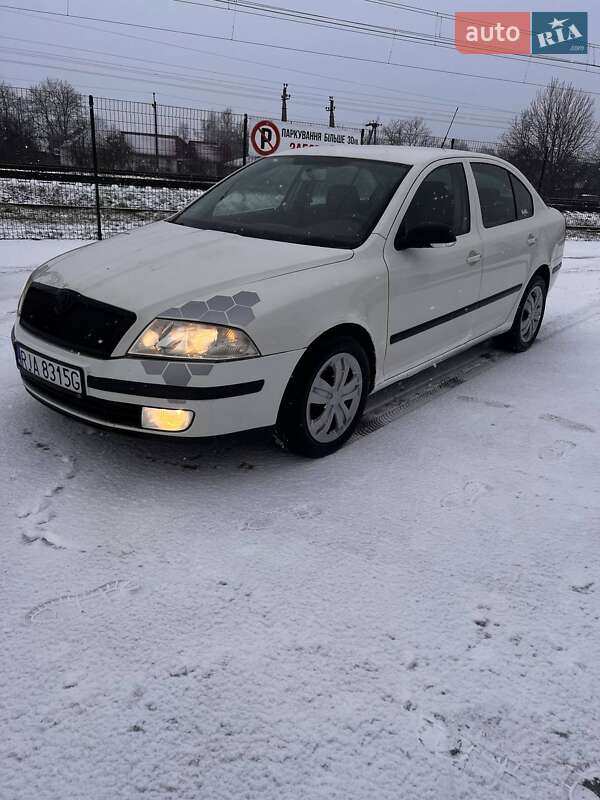 Лифтбек Skoda Octavia 2005 в Звягеле фото Лифтбек Skoda Octavia 2005 в Звягеле
