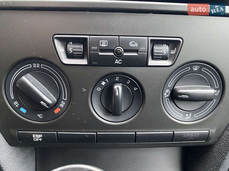 Лифтбек Skoda Octavia 2008 в Ямполе